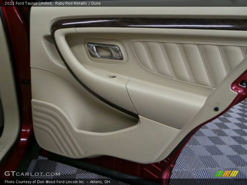 Ruby Red Metallic / Dune 2013 Ford Taurus Limited