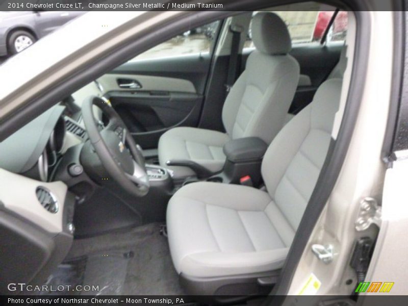 Champagne Silver Metallic / Medium Titanium 2014 Chevrolet Cruze LT