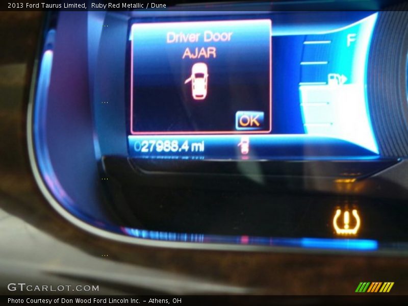 Ruby Red Metallic / Dune 2013 Ford Taurus Limited