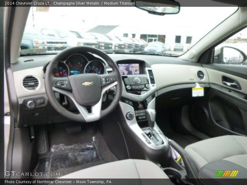 Champagne Silver Metallic / Medium Titanium 2014 Chevrolet Cruze LT