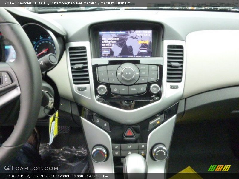 Champagne Silver Metallic / Medium Titanium 2014 Chevrolet Cruze LT