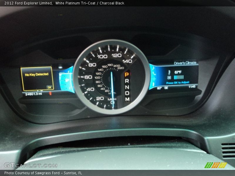 White Platinum Tri-Coat / Charcoal Black 2012 Ford Explorer Limited