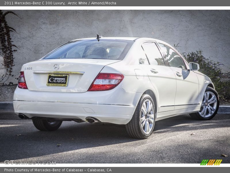 Arctic White / Almond/Mocha 2011 Mercedes-Benz C 300 Luxury
