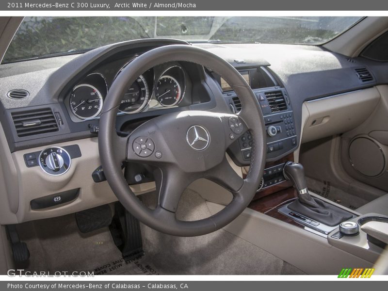 Arctic White / Almond/Mocha 2011 Mercedes-Benz C 300 Luxury