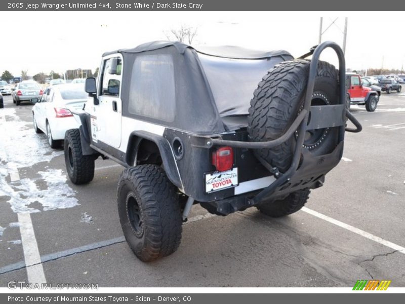 Stone White / Dark Slate Gray 2005 Jeep Wrangler Unlimited 4x4