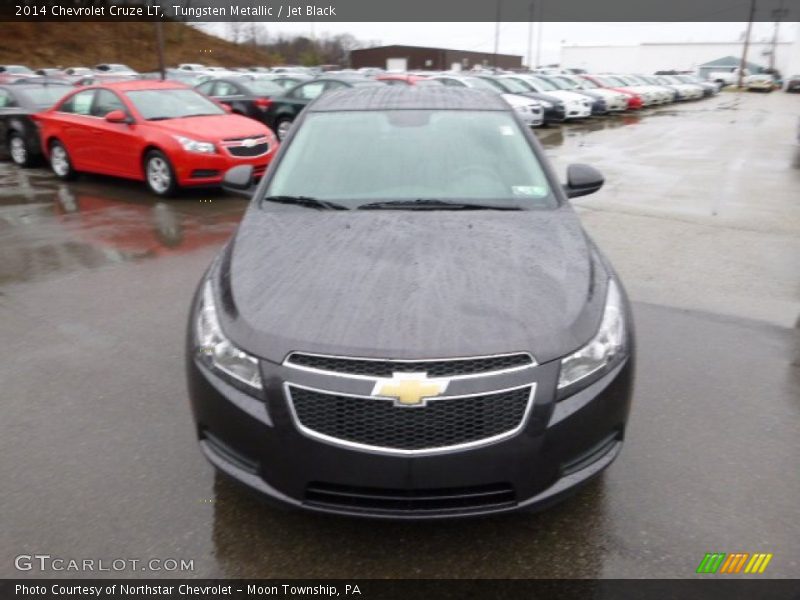 Tungsten Metallic / Jet Black 2014 Chevrolet Cruze LT