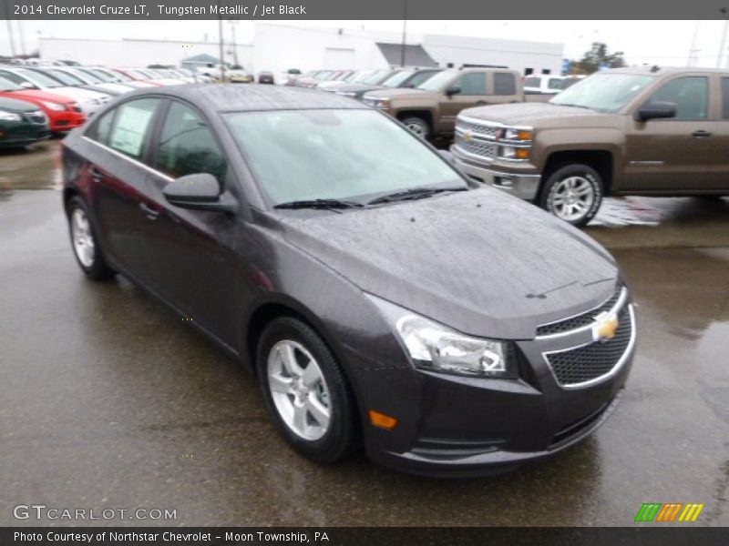 Tungsten Metallic / Jet Black 2014 Chevrolet Cruze LT