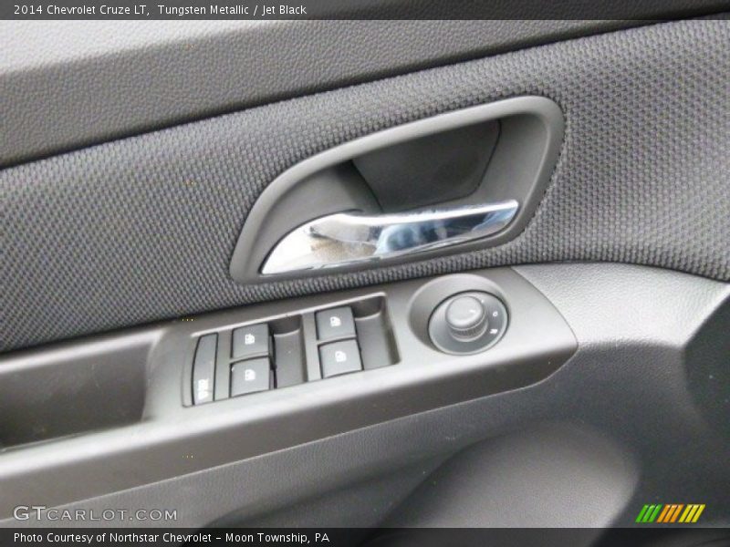 Tungsten Metallic / Jet Black 2014 Chevrolet Cruze LT