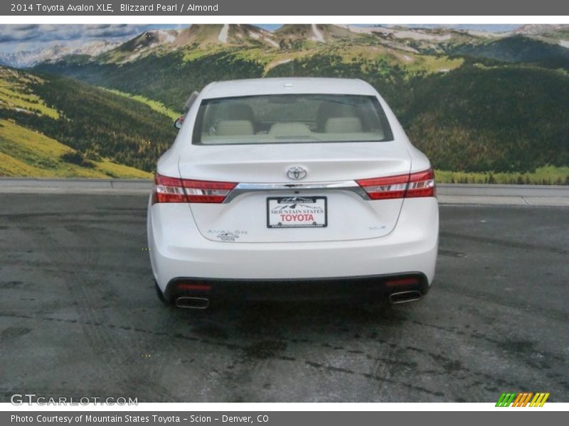 Blizzard Pearl / Almond 2014 Toyota Avalon XLE