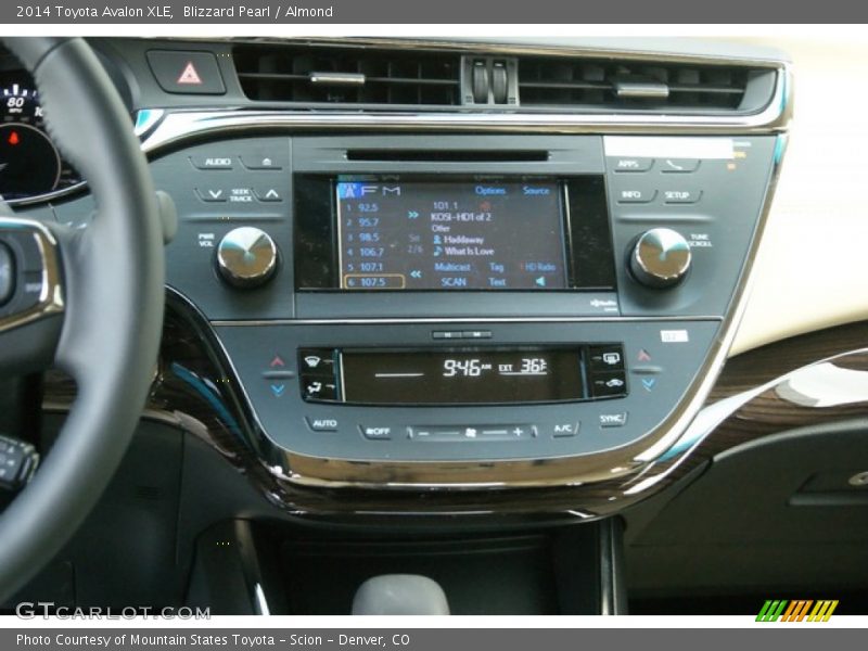 Blizzard Pearl / Almond 2014 Toyota Avalon XLE