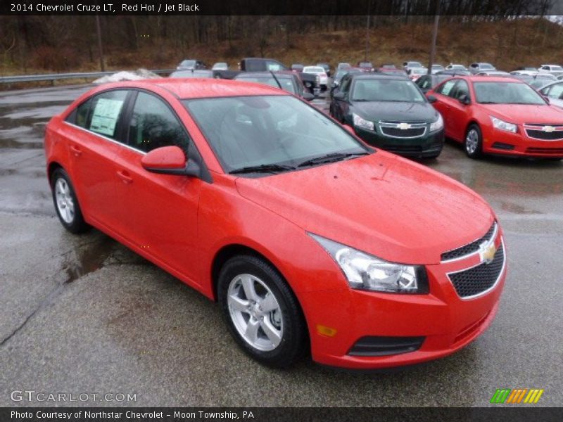 Red Hot / Jet Black 2014 Chevrolet Cruze LT