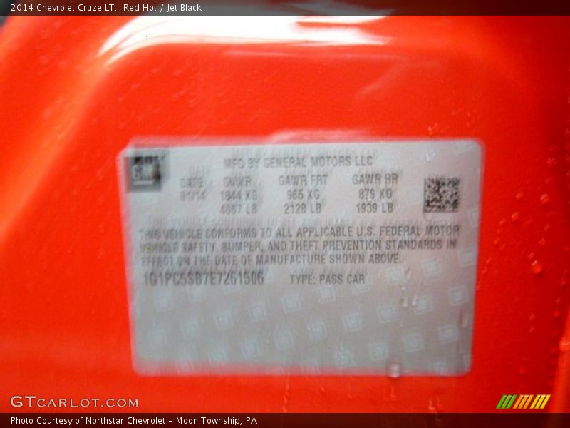 Red Hot / Jet Black 2014 Chevrolet Cruze LT