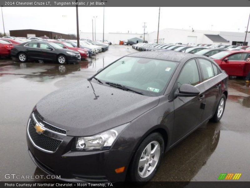 Tungsten Metallic / Jet Black 2014 Chevrolet Cruze LT