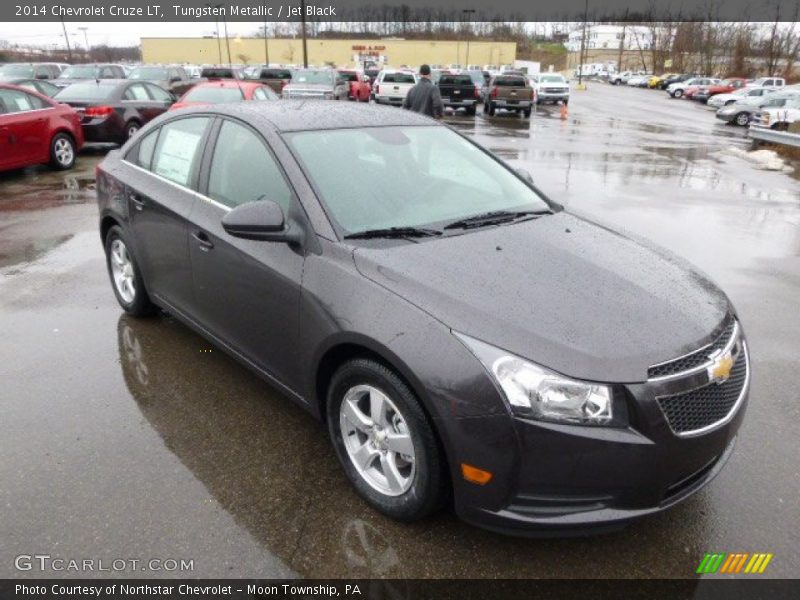 Tungsten Metallic / Jet Black 2014 Chevrolet Cruze LT