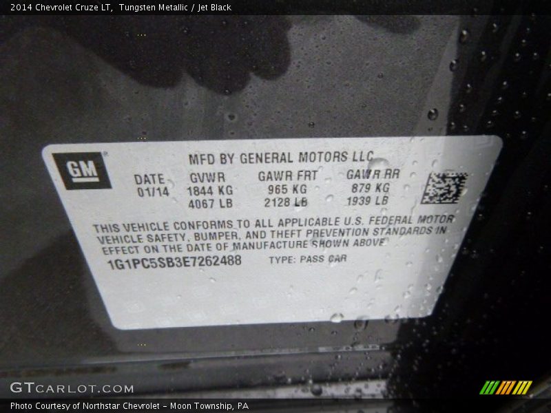 Tungsten Metallic / Jet Black 2014 Chevrolet Cruze LT