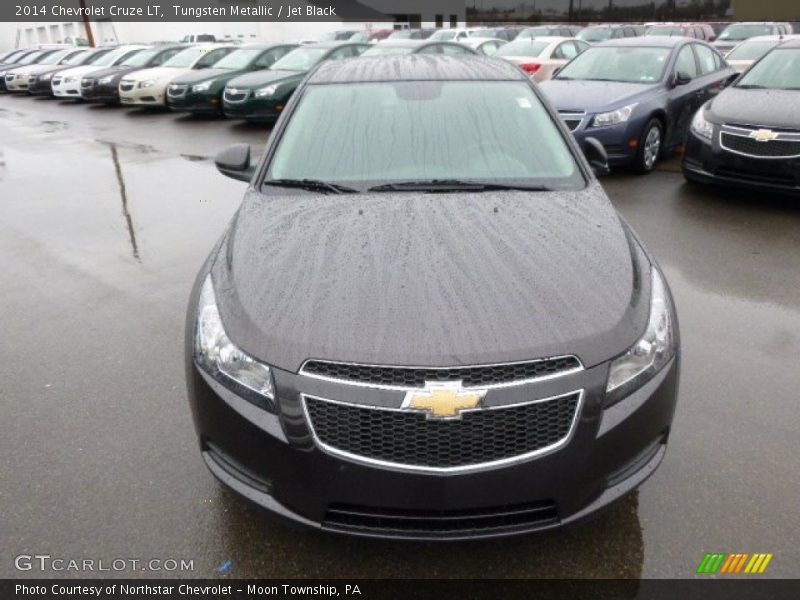 Tungsten Metallic / Jet Black 2014 Chevrolet Cruze LT