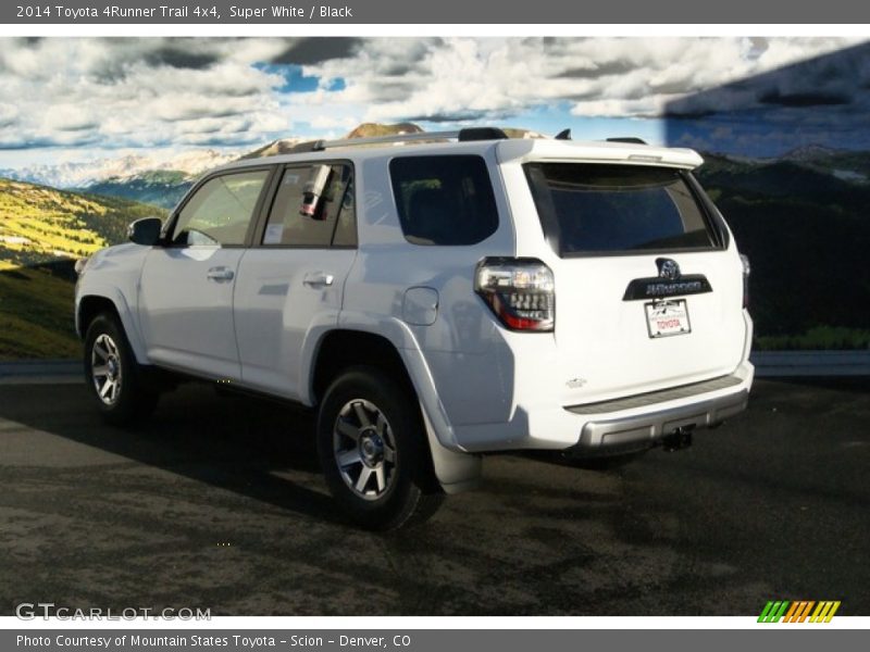 Super White / Black 2014 Toyota 4Runner Trail 4x4