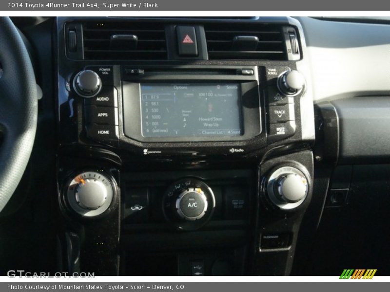 Super White / Black 2014 Toyota 4Runner Trail 4x4