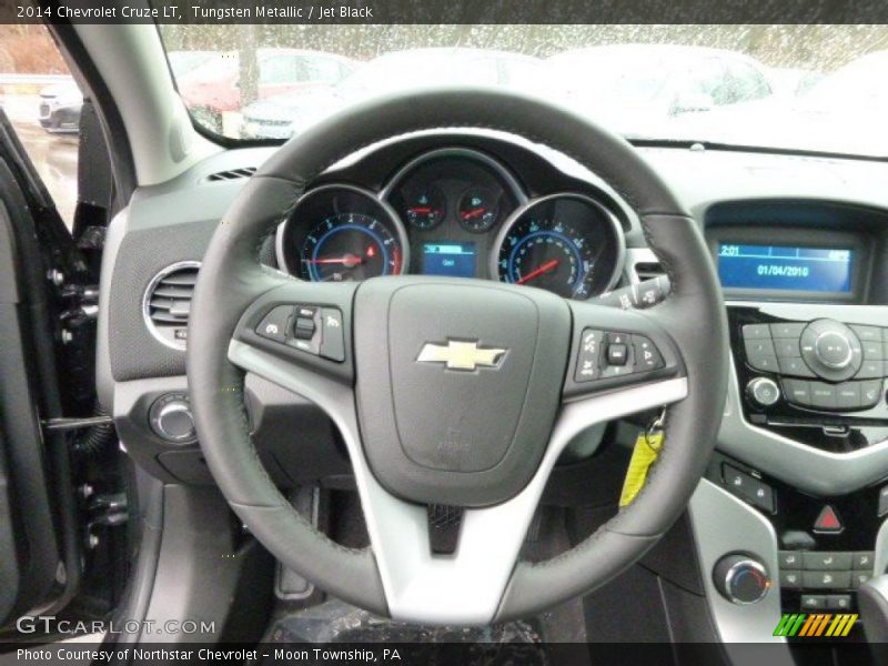 Tungsten Metallic / Jet Black 2014 Chevrolet Cruze LT