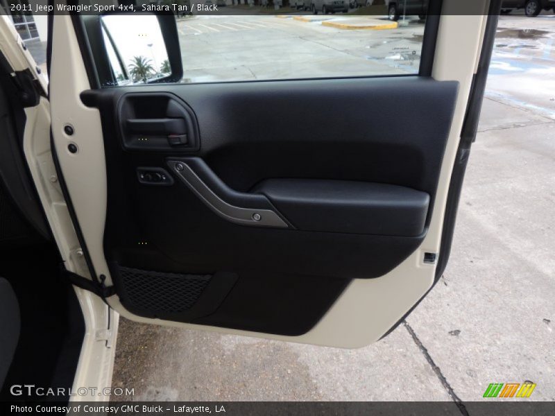 Sahara Tan / Black 2011 Jeep Wrangler Sport 4x4