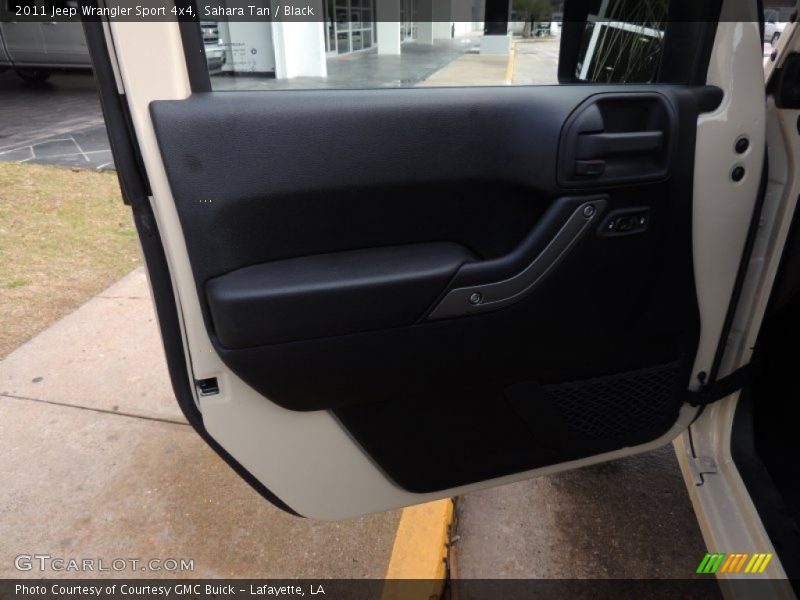 Sahara Tan / Black 2011 Jeep Wrangler Sport 4x4