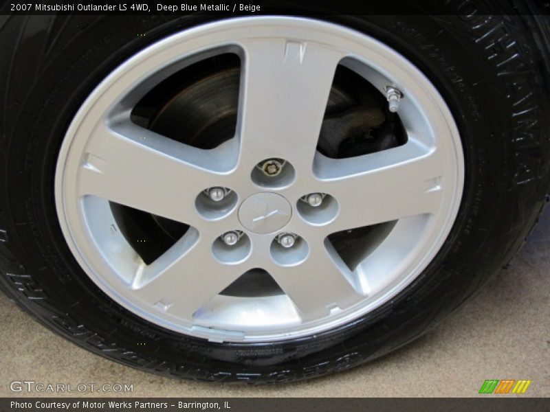  2007 Outlander LS 4WD Wheel