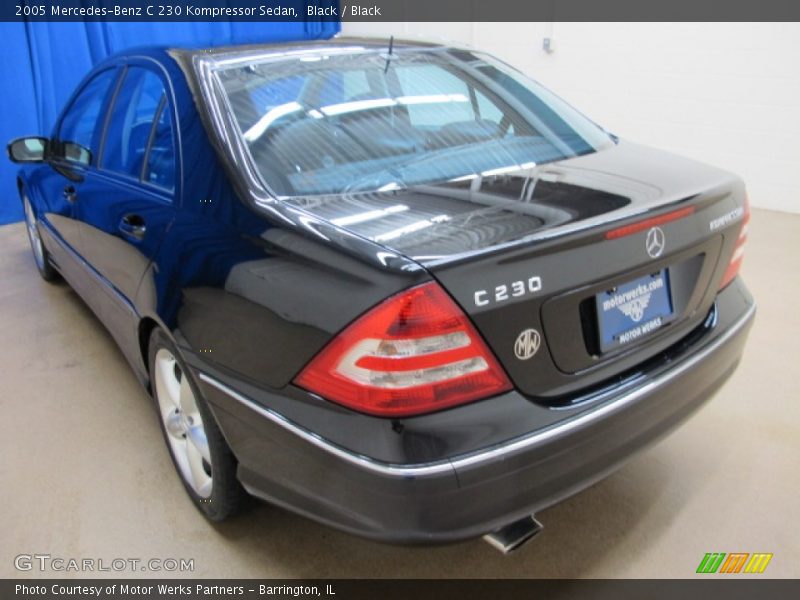Black / Black 2005 Mercedes-Benz C 230 Kompressor Sedan