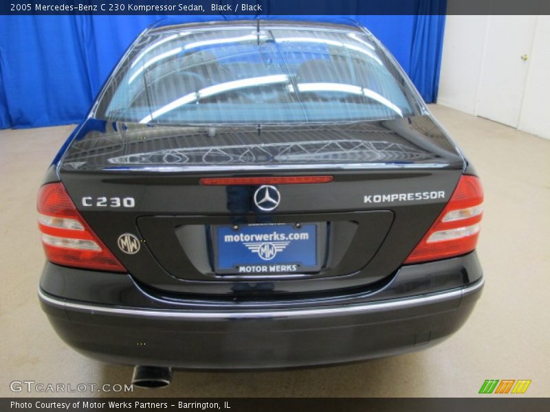 Black / Black 2005 Mercedes-Benz C 230 Kompressor Sedan