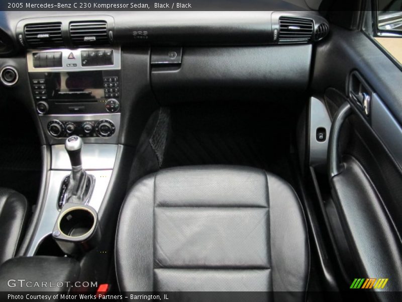 Black / Black 2005 Mercedes-Benz C 230 Kompressor Sedan