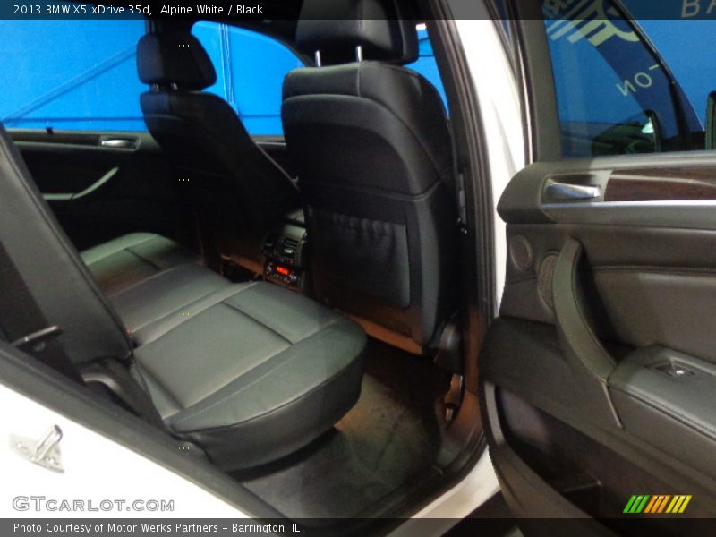 Alpine White / Black 2013 BMW X5 xDrive 35d