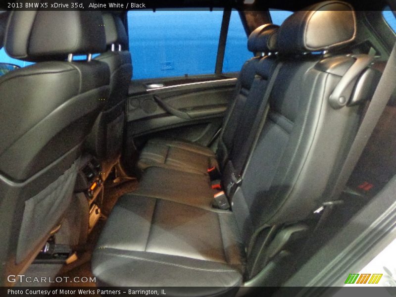 Alpine White / Black 2013 BMW X5 xDrive 35d