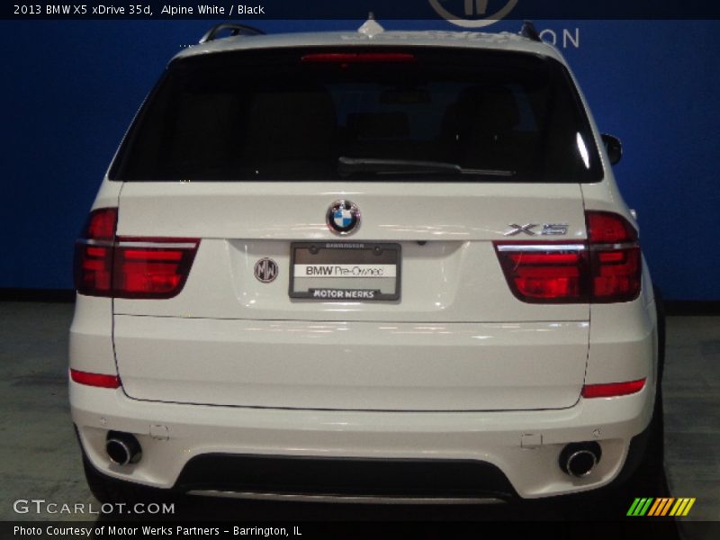 Alpine White / Black 2013 BMW X5 xDrive 35d