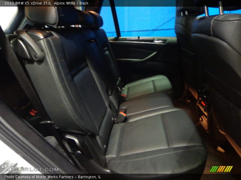 Alpine White / Black 2013 BMW X5 xDrive 35d