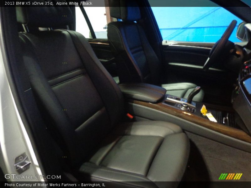 Alpine White / Black 2013 BMW X5 xDrive 35d