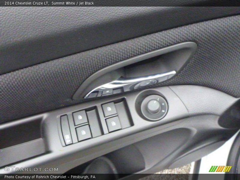 Summit White / Jet Black 2014 Chevrolet Cruze LT