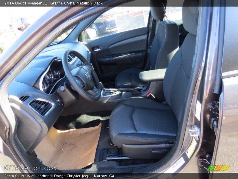 Granite Crystal Metallic / Black 2014 Dodge Avenger SE