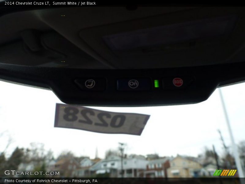 Summit White / Jet Black 2014 Chevrolet Cruze LT