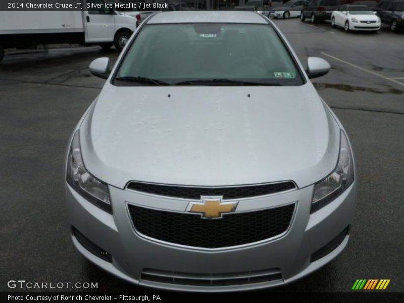 Silver Ice Metallic / Jet Black 2014 Chevrolet Cruze LT