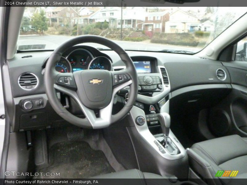 Silver Ice Metallic / Jet Black 2014 Chevrolet Cruze LT