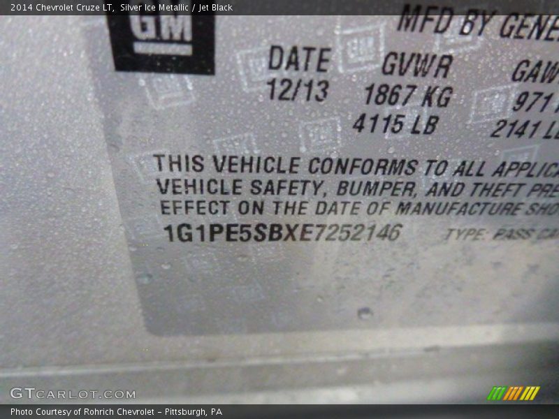 Silver Ice Metallic / Jet Black 2014 Chevrolet Cruze LT