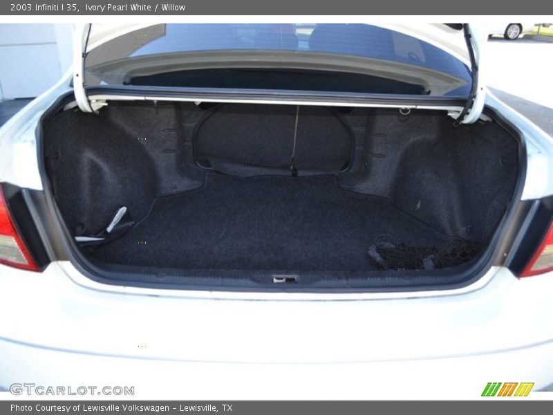Ivory Pearl White / Willow 2003 Infiniti I 35