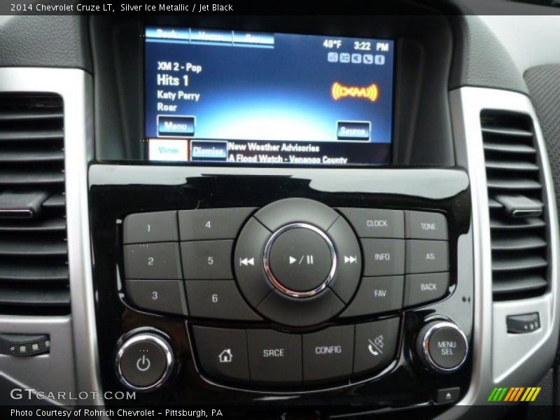 Silver Ice Metallic / Jet Black 2014 Chevrolet Cruze LT