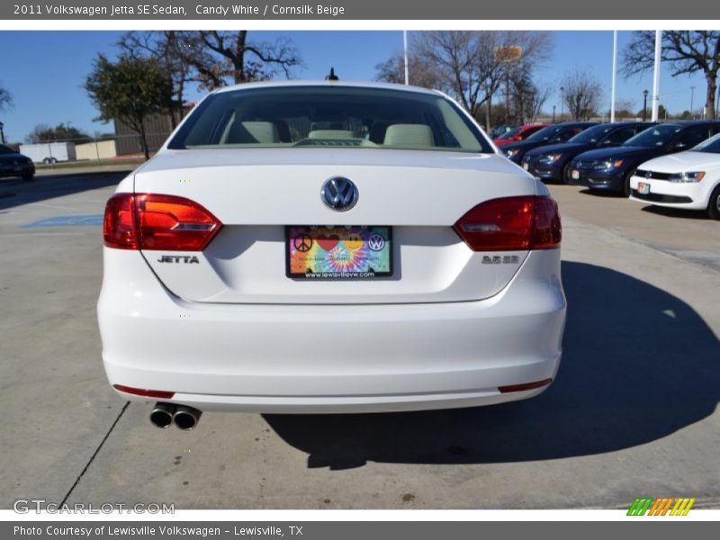 Candy White / Cornsilk Beige 2011 Volkswagen Jetta SE Sedan