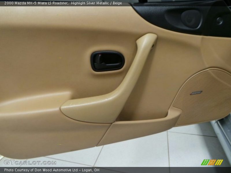 Door Panel of 2000 MX-5 Miata LS Roadster