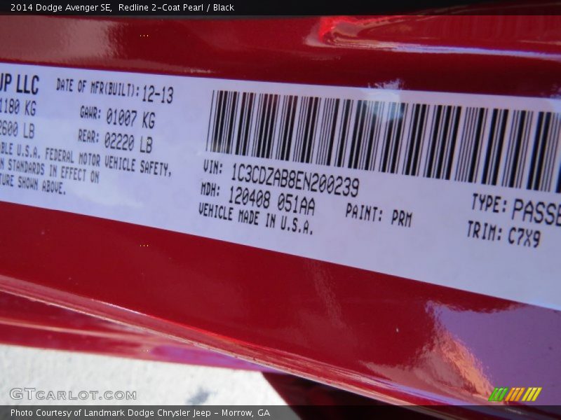 Redline 2-Coat Pearl / Black 2014 Dodge Avenger SE