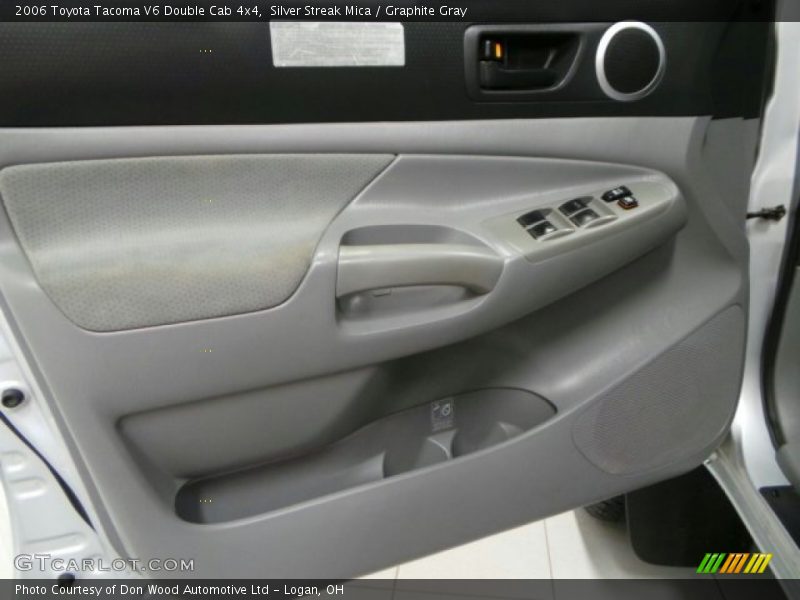 Silver Streak Mica / Graphite Gray 2006 Toyota Tacoma V6 Double Cab 4x4