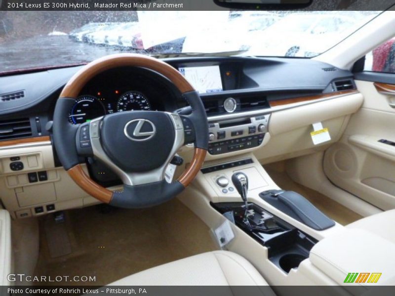  2014 ES 300h Hybrid Parchment Interior