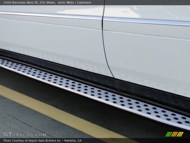 Arctic White / Cashmere 2009 Mercedes-Benz ML 350 4Matic