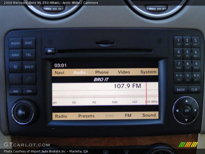 Arctic White / Cashmere 2009 Mercedes-Benz ML 350 4Matic