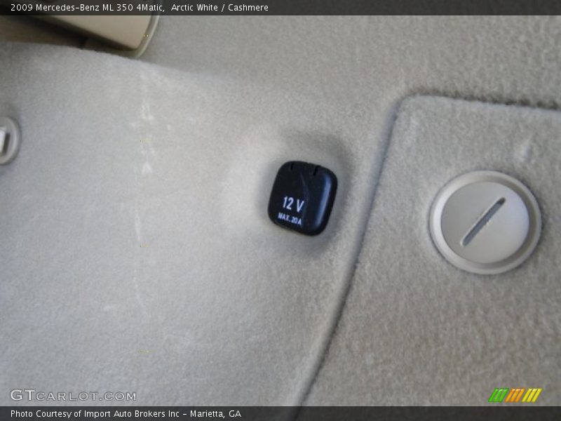 Arctic White / Cashmere 2009 Mercedes-Benz ML 350 4Matic